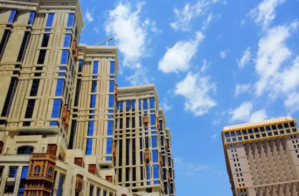 Work starts on 10 premium residential towers in Makkah city